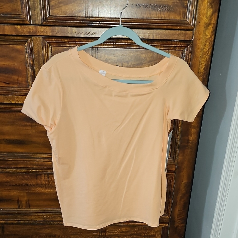 Lululemon Nwts Off The Shoulder Cotton Tshirt. Medium, PCHB!!
